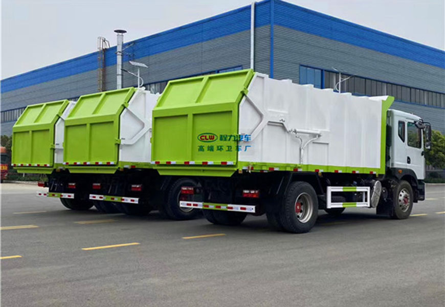 東風(fēng)多利卡D9對(duì)接式垃圾車(chē)